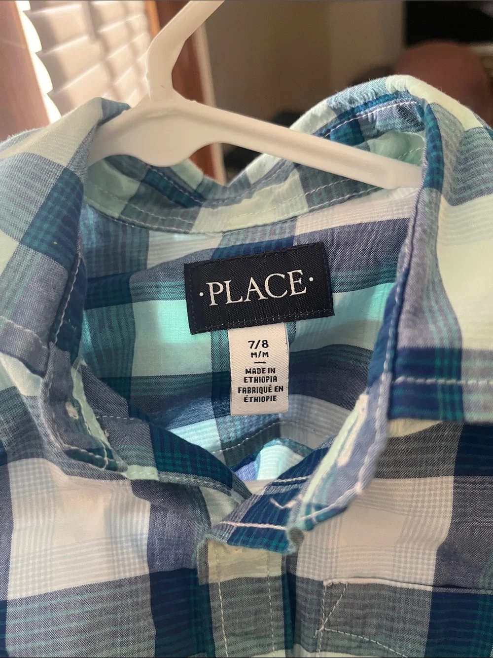 The Children's Place Blue & Green Plaid Button-Down Shirt, size 7/8